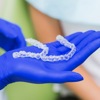 Orthodontie à Genval | Aligneurs transparents – VOCLI Dental